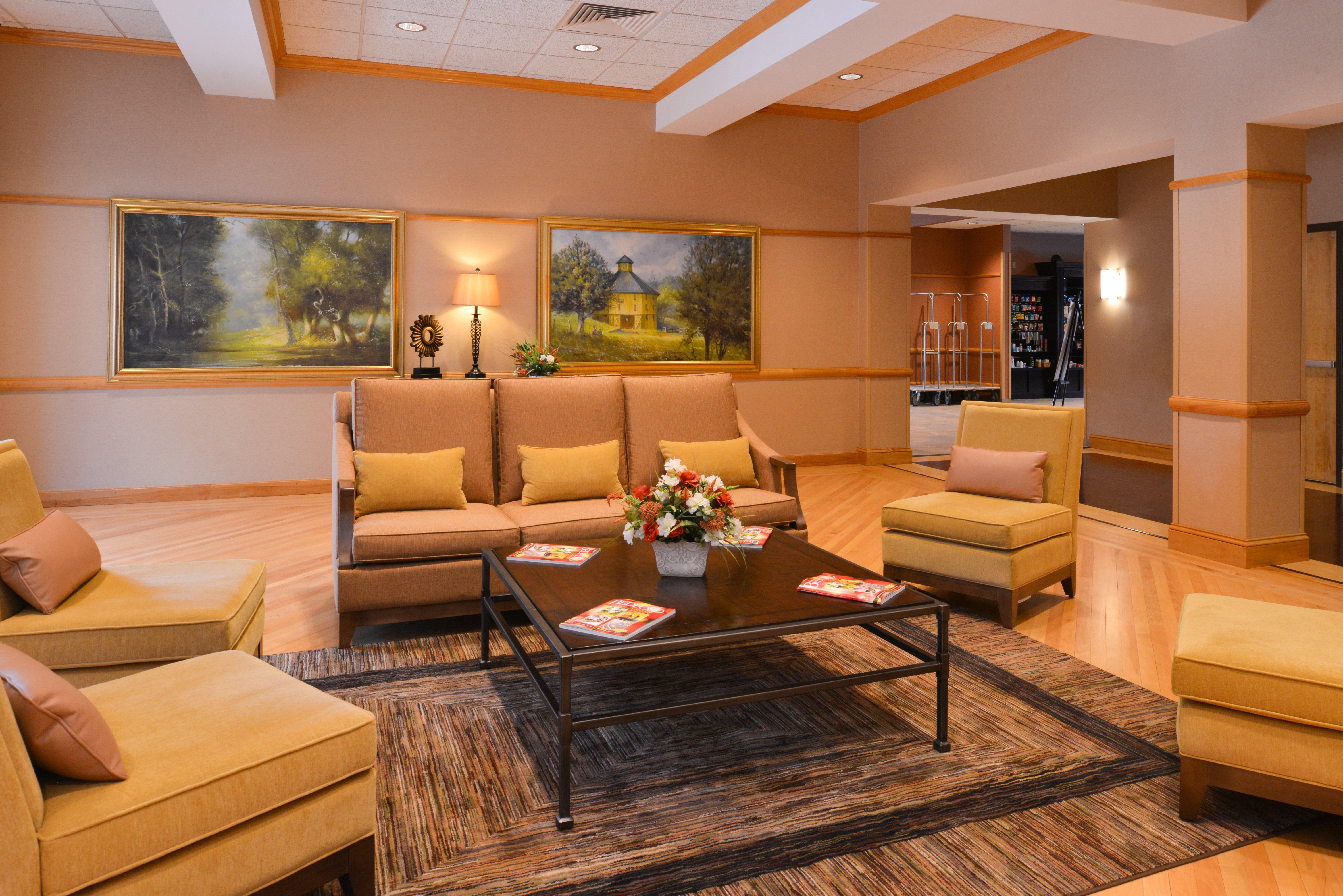Holiday Inn Express Breezewood By Ihg Exterior foto