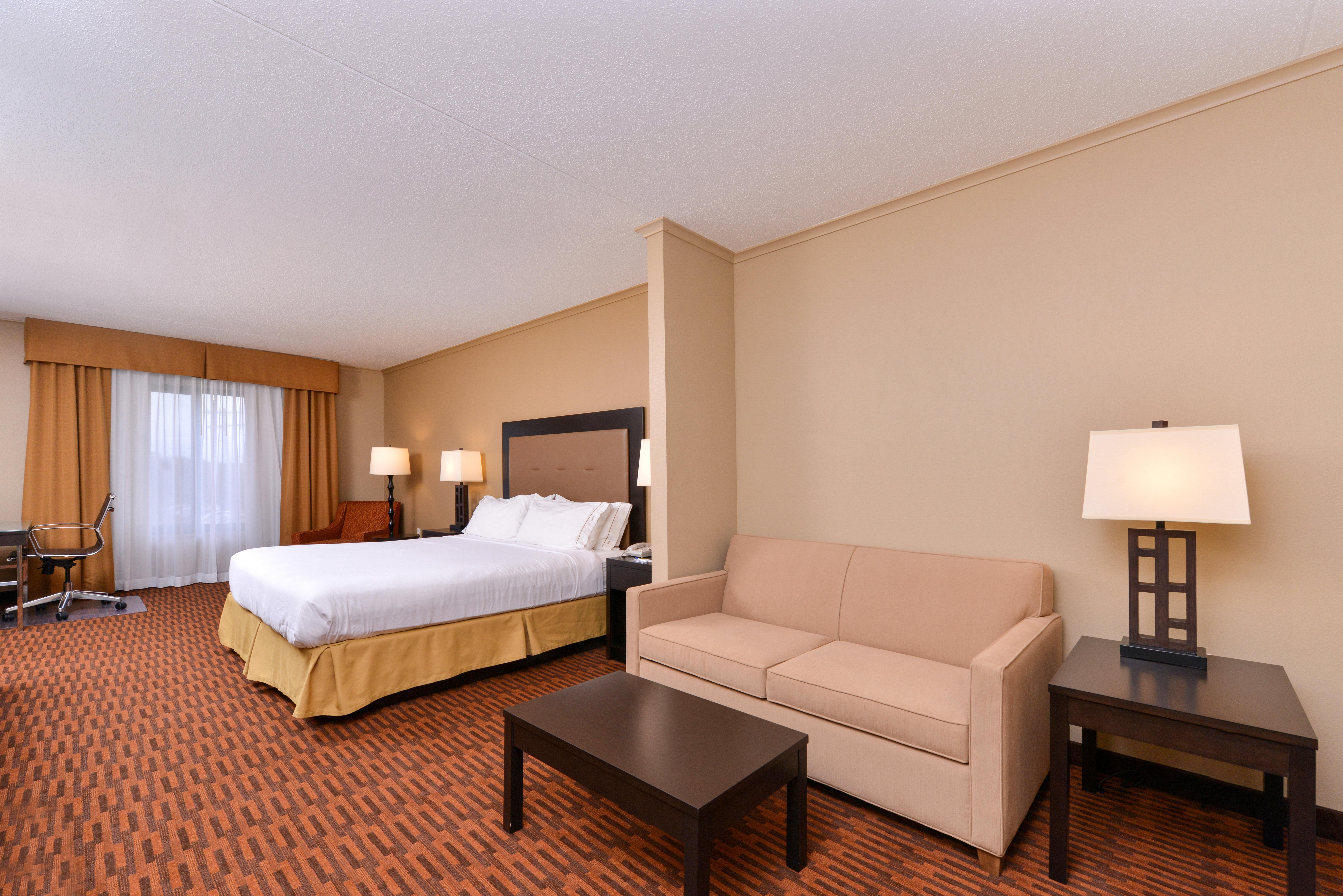 Holiday Inn Express Breezewood By Ihg Exterior foto